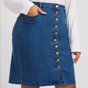 Button down denim skirt